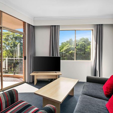 Quality Apartments Camperdown Sydney Exterior photo