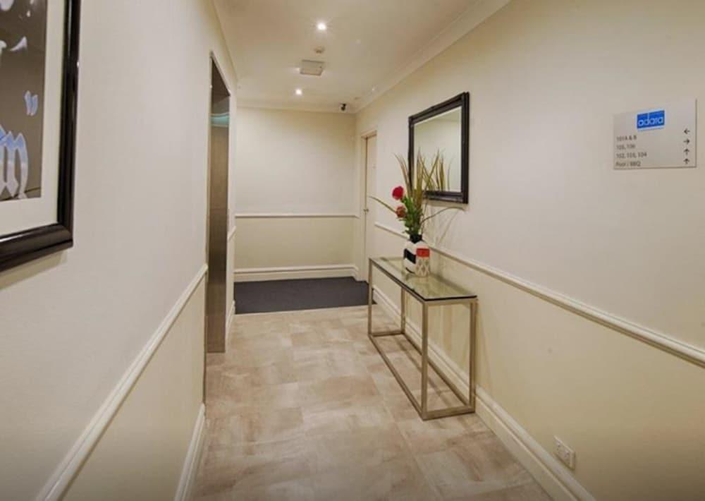 Quality Apartments Camperdown Sydney Exterior photo